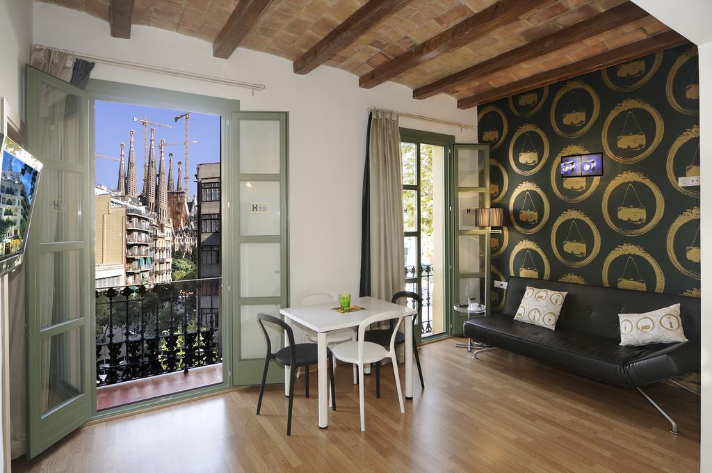 Apart-Suites Hostemplo Barcelona Eksteriør bilde